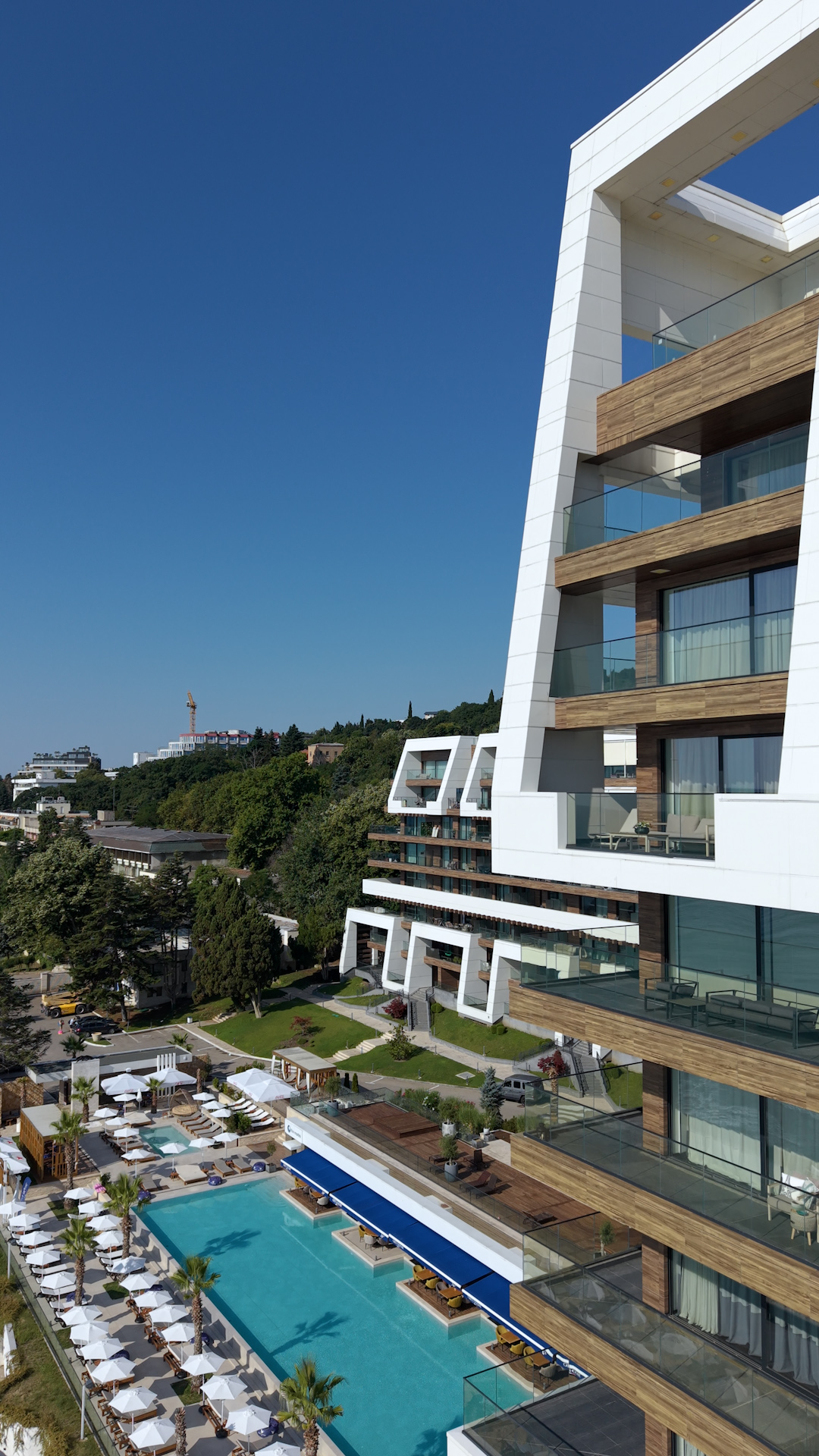 Vollständige Fotogalerie — 16